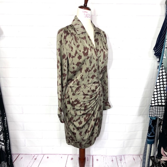 NWOT |•HEARTLOOM•| Brown Camo-like Print Wrap Draped Dress Size Small - Picture 3 of 16
